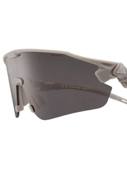 ACG Vista Peak sunglasses