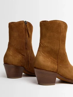 Annie suede ankle boots
