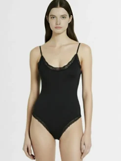 Body Fits Everybody in nylon con pizzo