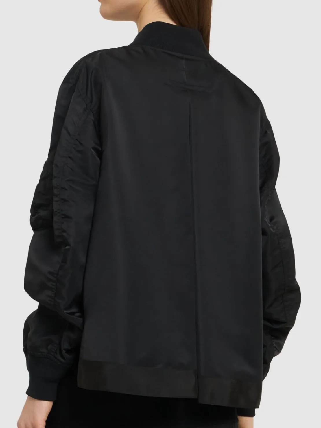 Bomber in nylon con zip