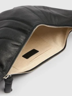Borsa media Croissant in pelle martellata