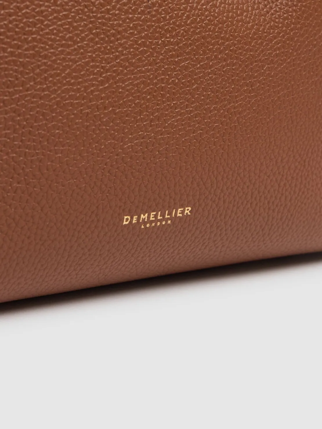Borsa shopping midi New York in pelle martellata
