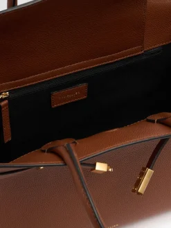 Borsa The Midi Hudson in pelle martellata
