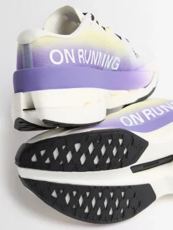 Cloudboom Max sneakers