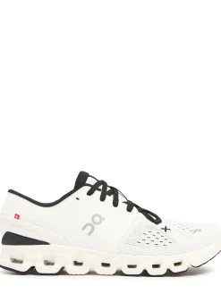 Cloud X 4 sneakers