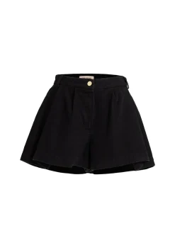 Denim pleated shorts