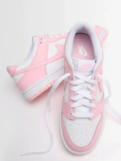 Dunk Low sneakers