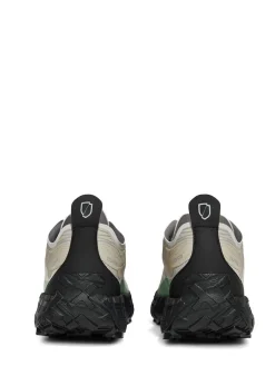 001 Dyneema trail running sneakers