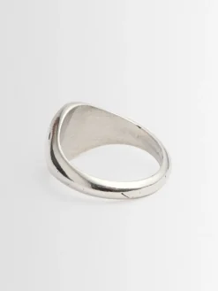 Elliptical silver ring