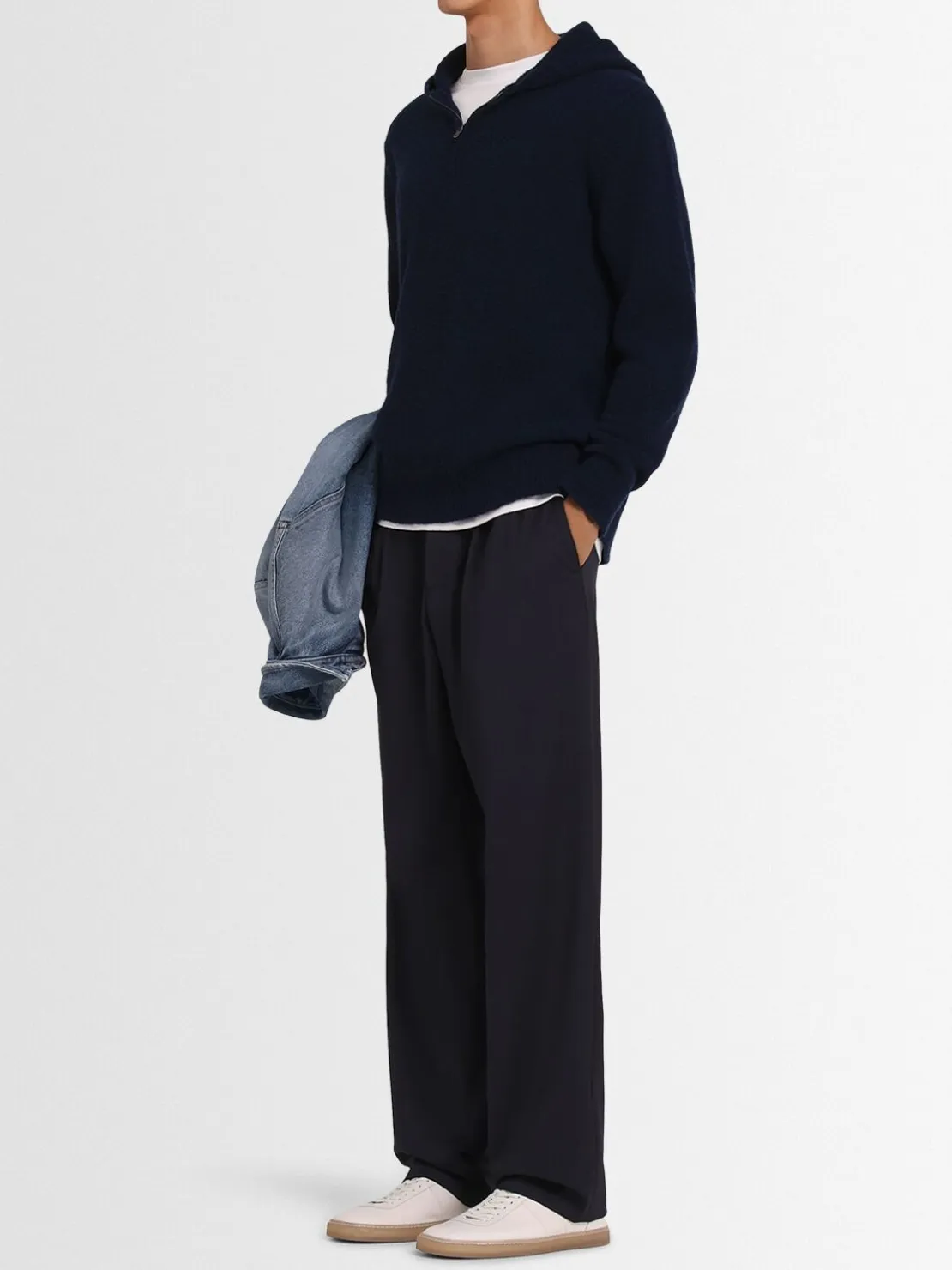 Felpa in maglia di lana con mezza zip e cappuccio