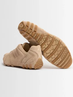 Ghost Sprint sneakers