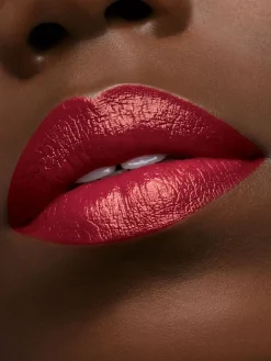 Glow On The Go Lipstick
