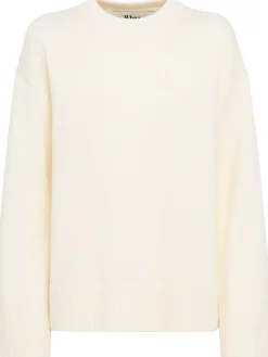 Heavy wool crewneck sweater