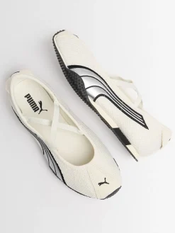H-Street Ballet sneakers