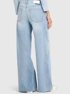 Jeans larghi vita media