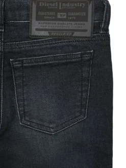 Jeans svasati in cotone stretch stonewashed