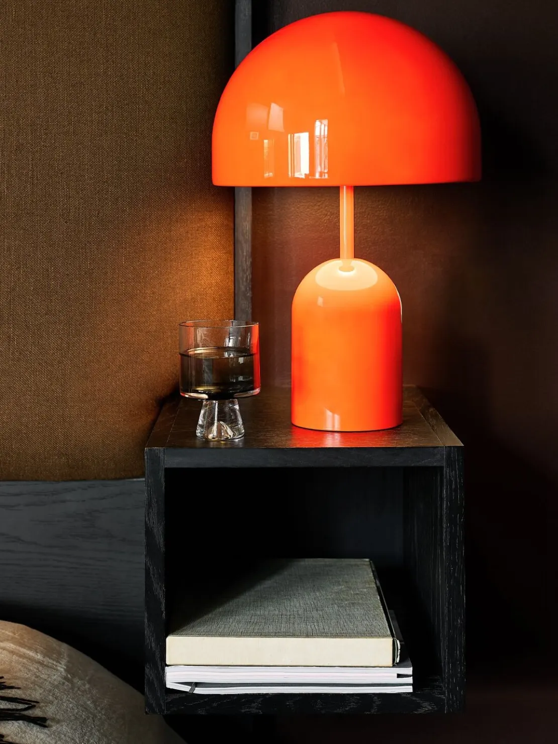Lampada da tavolo Bell luce LED