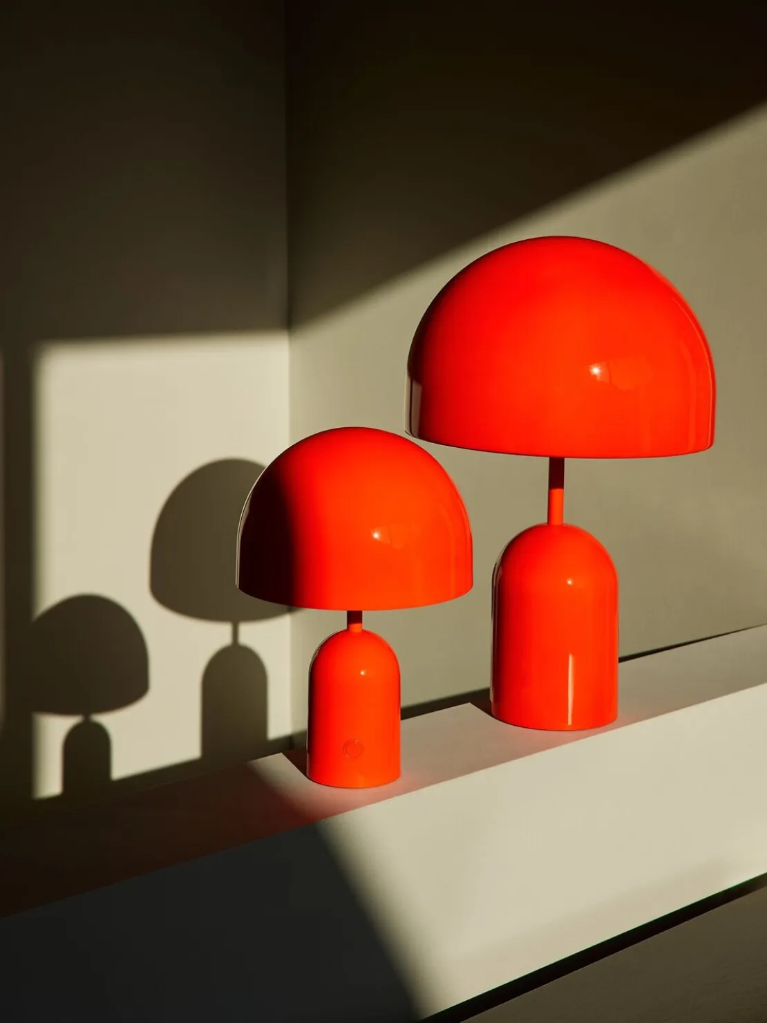 Lampada da tavolo Bell luce LED
