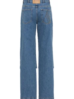 Layered baggy jeans
