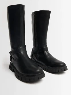 Leather & synthetic boots