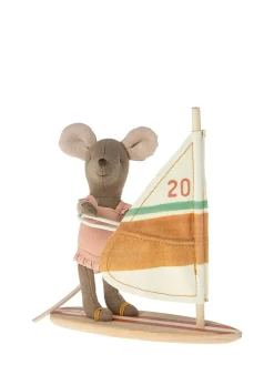 Little Sister Surfer Mouse