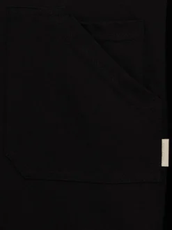 Long-sleeve t-shirt w/ pocket