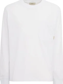 Long-sleeve t-shirt w/ pocket