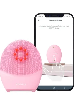Luna 4 Plus cleansing device