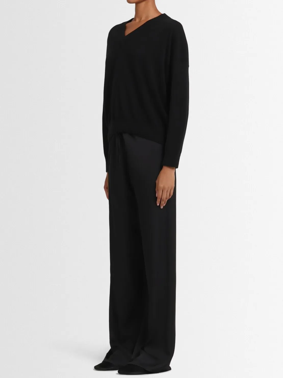 Maglia Evelyn in lana con scollo a V