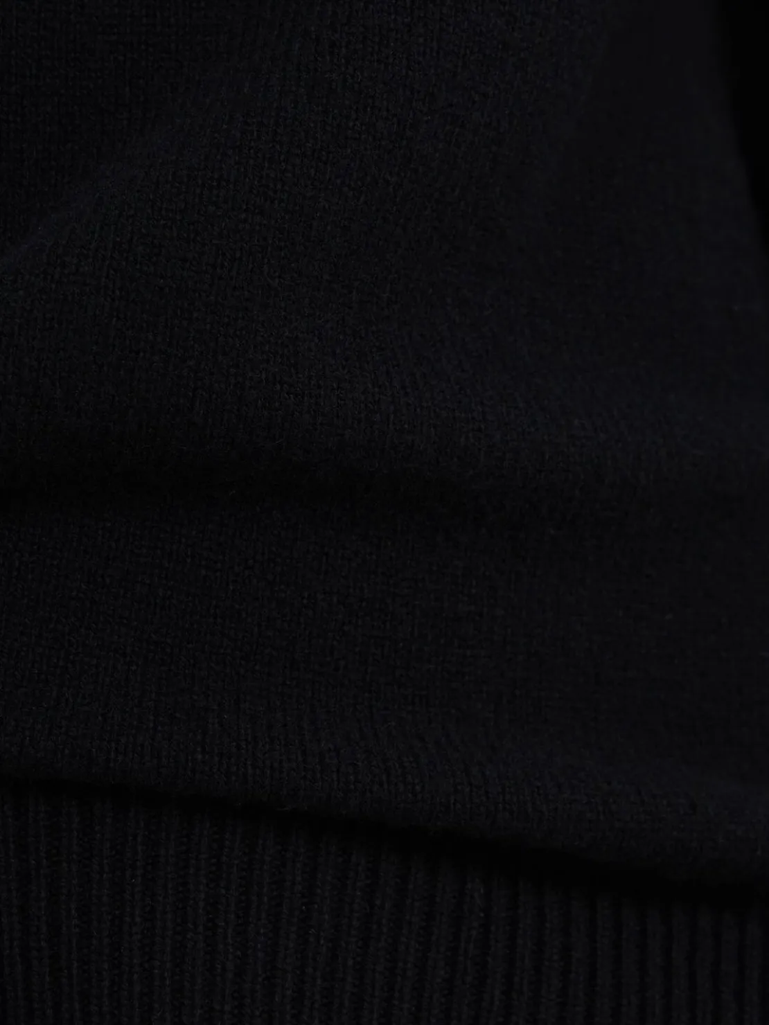 Maglia girocollo in lana