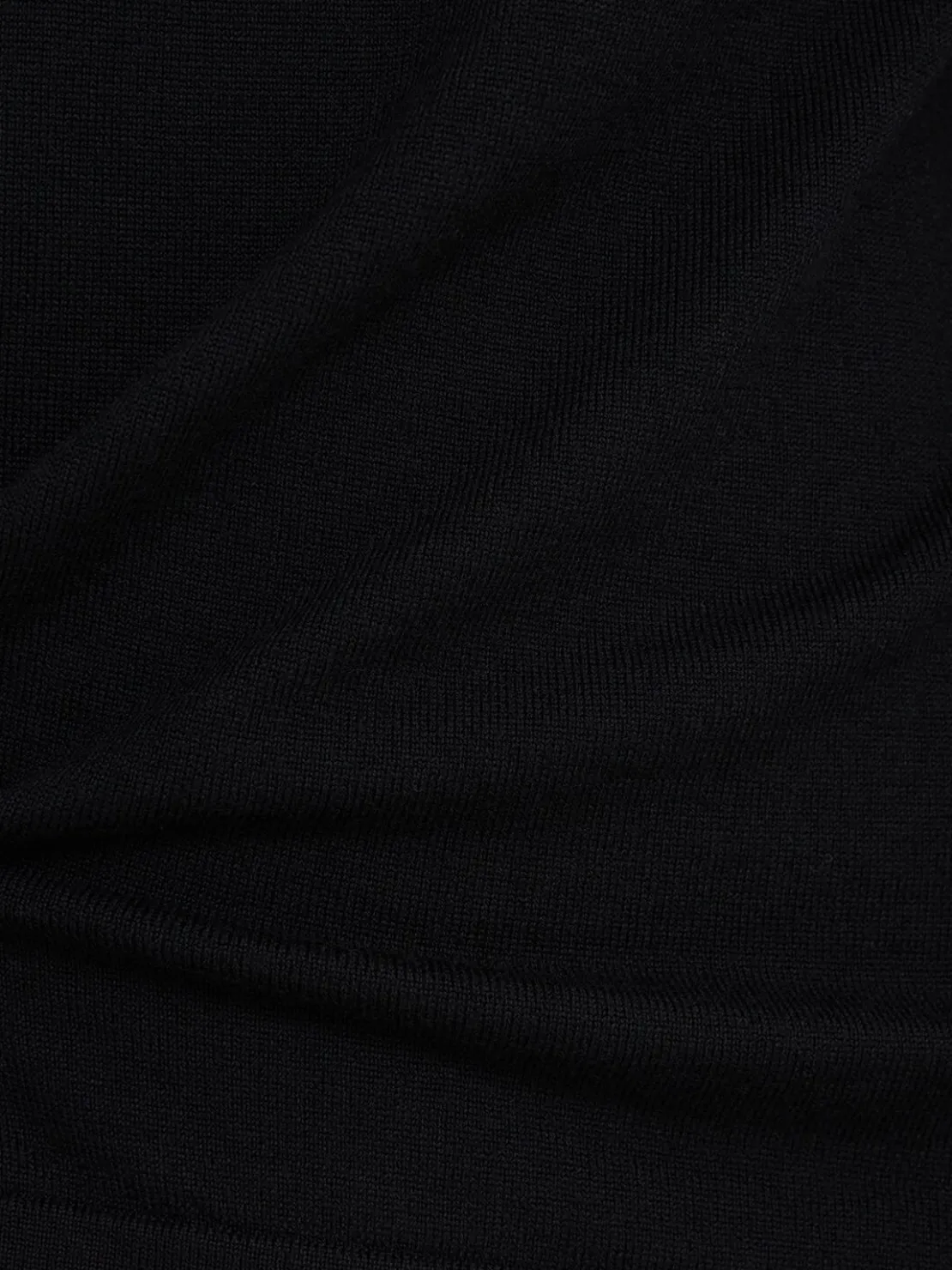Maglia girocollo in lana leggera