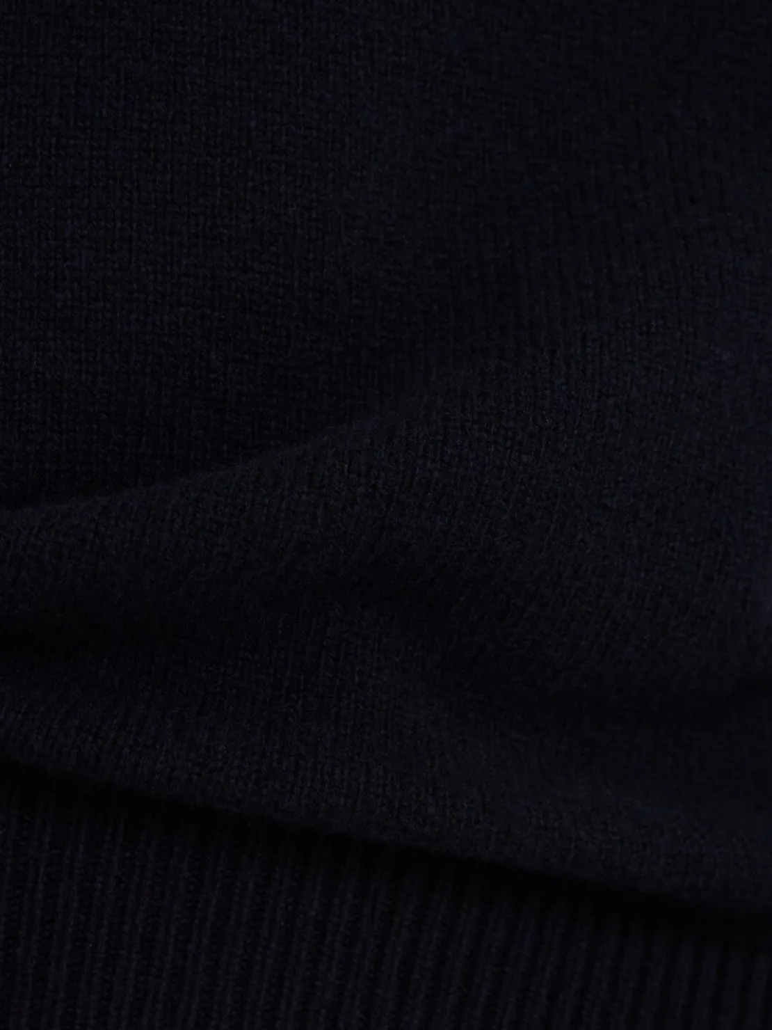 Maglia in lana con scollo a V