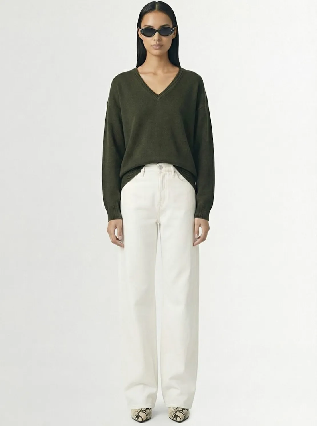 Maglia Zefiro in eco-cashmere con scollo a V