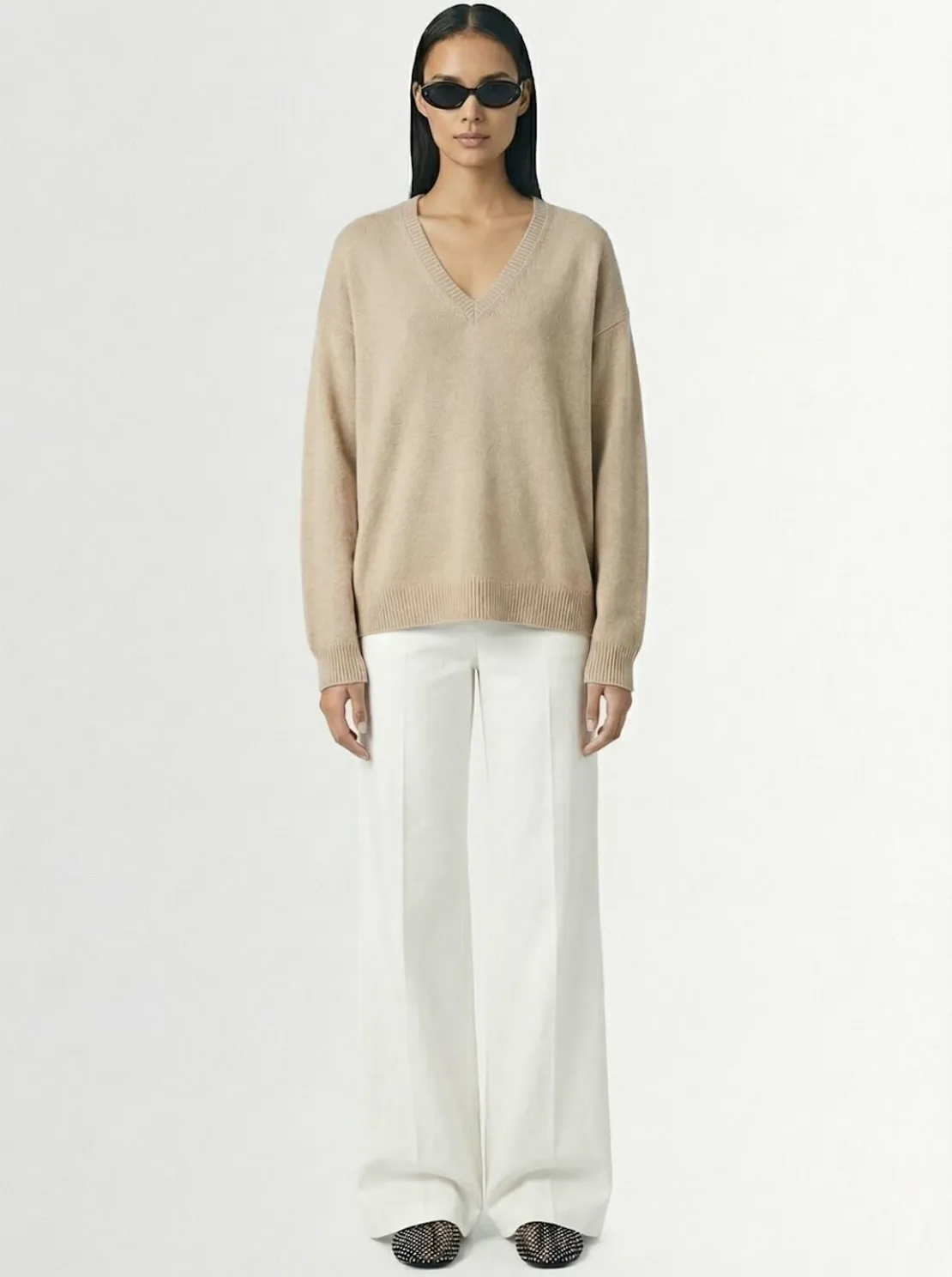 Maglia Zefiro in eco-cashmere con scollo a V