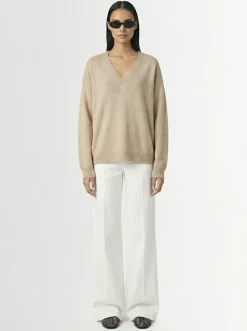 Maglia Zefiro in eco-cashmere con scollo a V