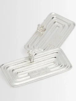 Maze stud earrings