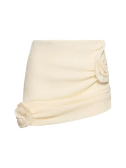 Minigonna drappeggiata con rose