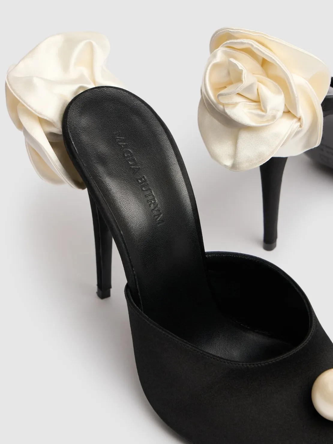 Mules Flower in raso 110mm