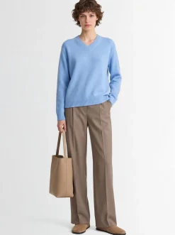 Nevia cashmere v-neck sweater