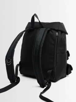 Nylon backpack w/pockets