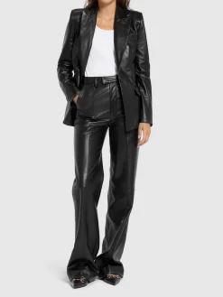 Pantaloni svasati in pelle