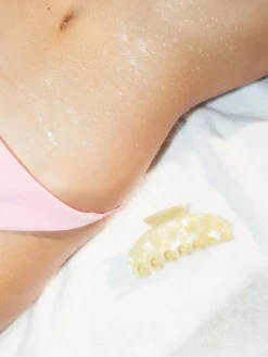 Pinza per capelli Moon in acetato di cellulosa