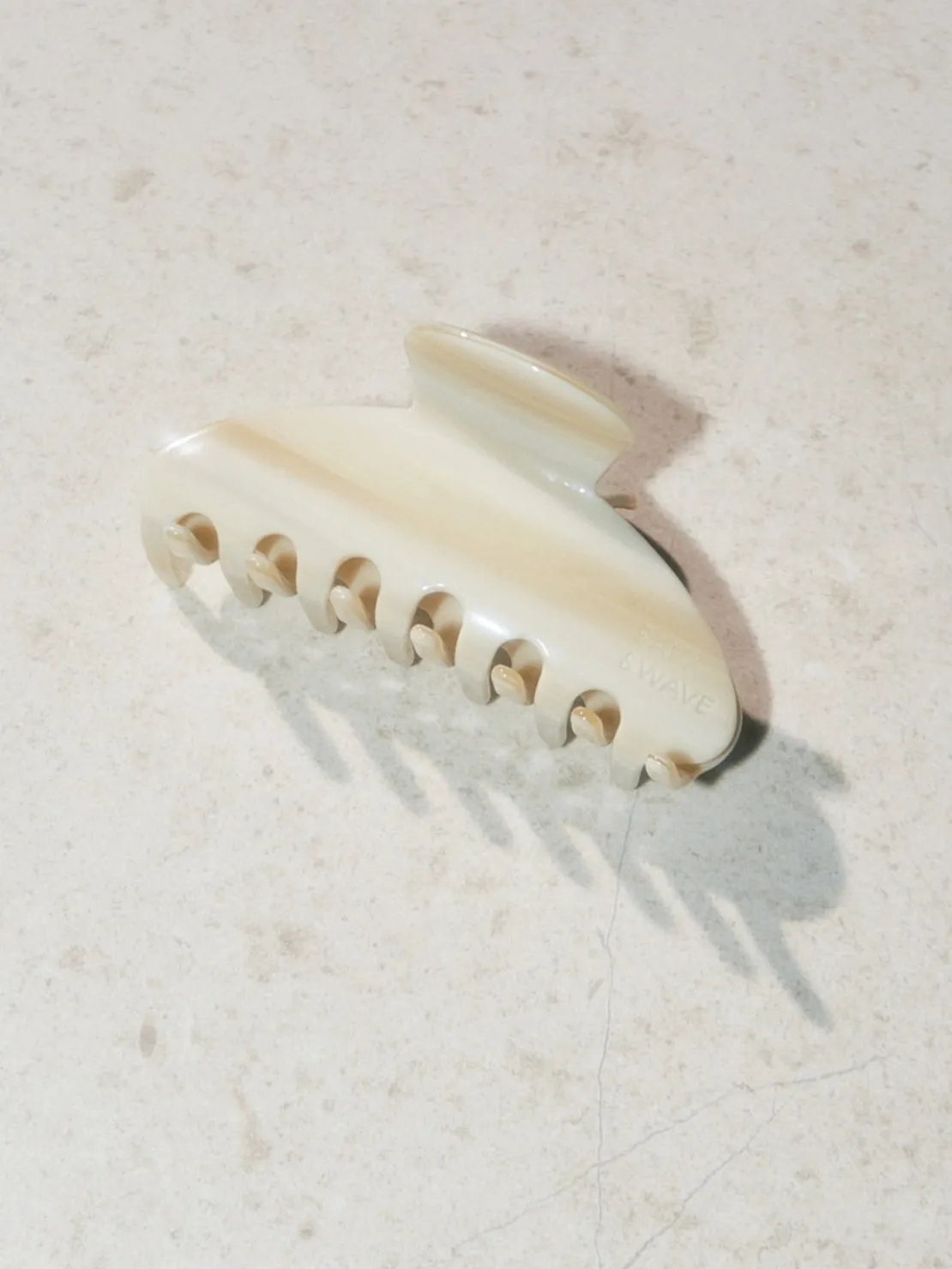 Pinza per capelli Moon in acetato di cellulosa