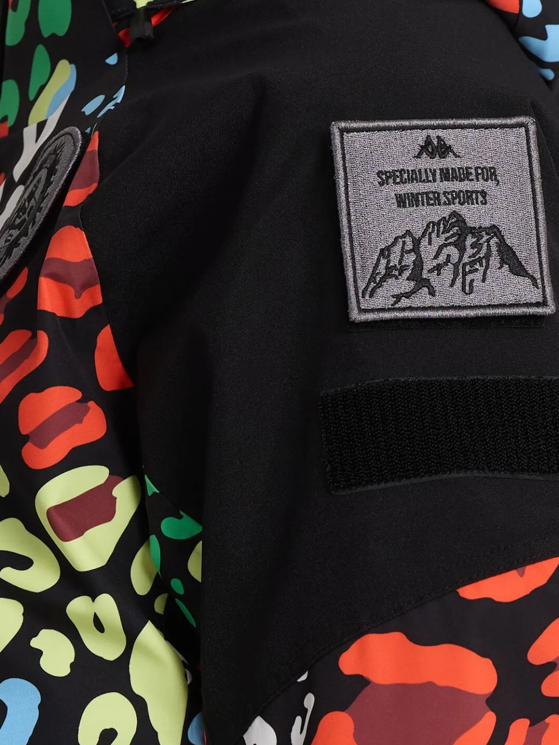 Printed puffer jacket