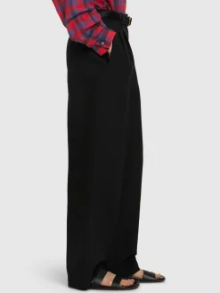 Sandali Hugh in pelle