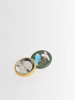 Set of 4 pins