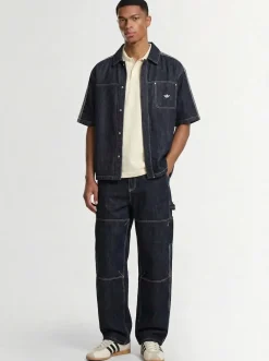 Short sleeve denim shirt