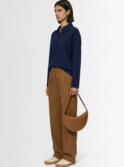 Small izzy light leather shoulder bag