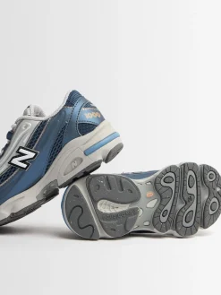 Sneakers 1000