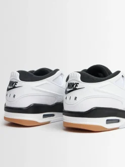 Sneakers Air Jordan 4RM